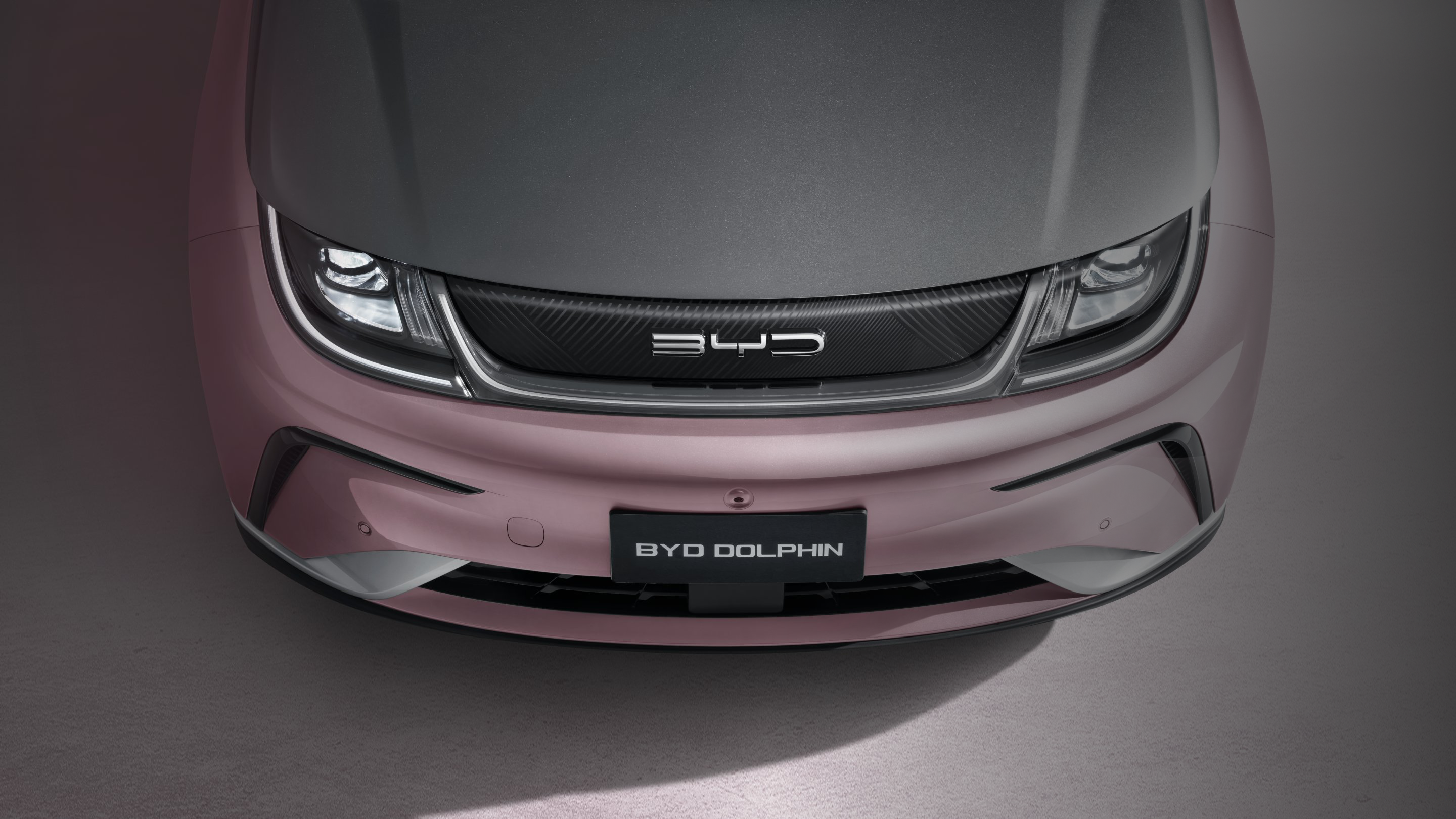 Mobil ag亚洲集团 Dolphin tampak depan